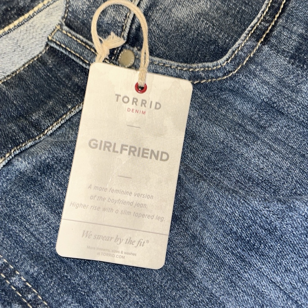 NWT torrid plus size jeans with raw hem- girlfriend jeans - Picture 9 of 12